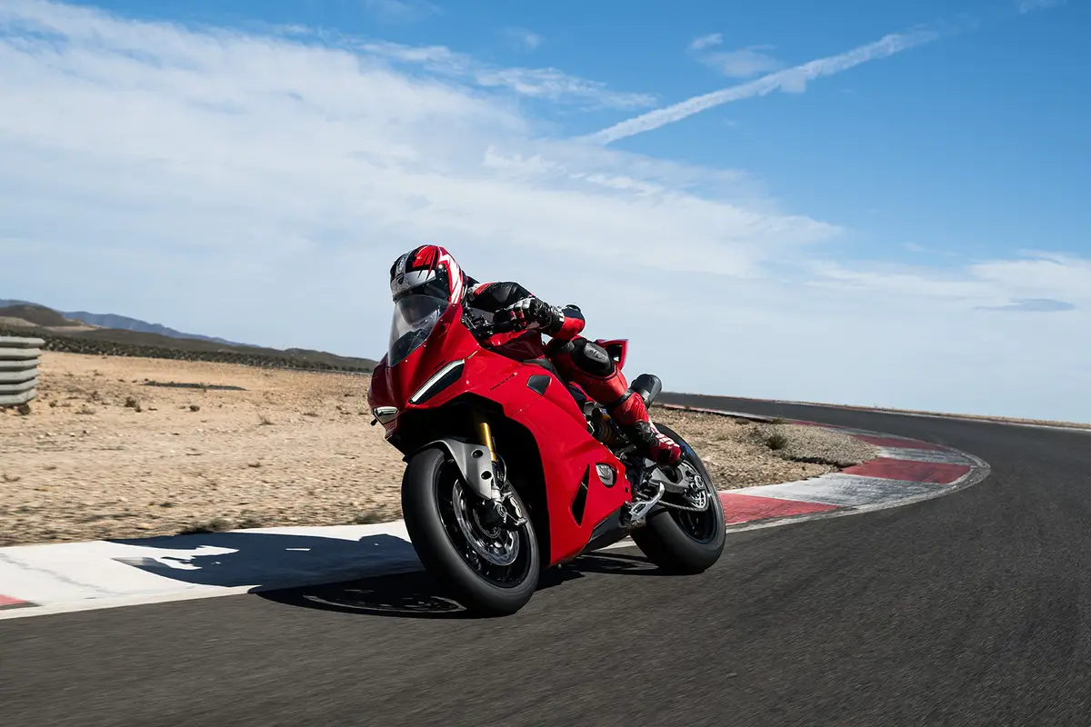 Мотоцикл Ducati Panigale V2 - фото 28